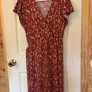 Nine West Terracotta Midi Dress with Flutter Sleeves